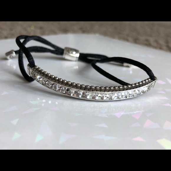 Jewelry - Black gem fashion bracelet